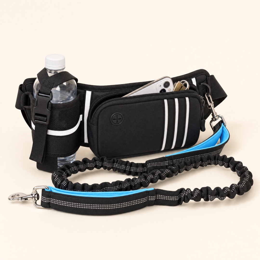 Walk Kit Bag detail — phone pocket and bottle holster