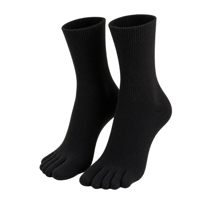 Pentoe black five-toe crew socks
